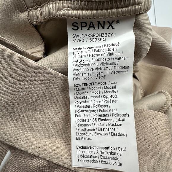 Spanx Air Essentials Jumpsuit Womens Large Ashwood Pique Comfort Travel Preppy - Picture 9 of 16